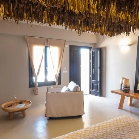 Ifestau.4 Aparthotel 4*