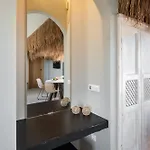 Ifestau.4 Apart Otel 4*