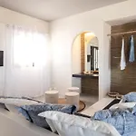 Apart Otel Ifestau.4 Fira (Santorini)