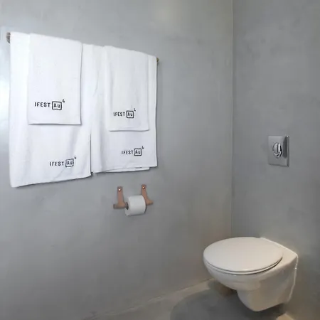 公寓式酒店 Ifestau.4