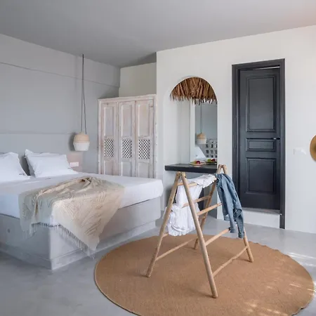 Ifestau.4 Hotel apartamentowy 4*