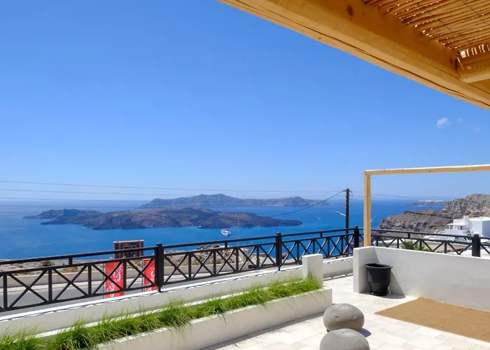 Apart Otel Ifestau.4 4*