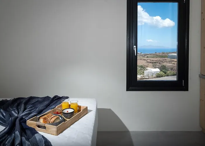 Ifestau.4 Apart Otel Fira (Santorini)