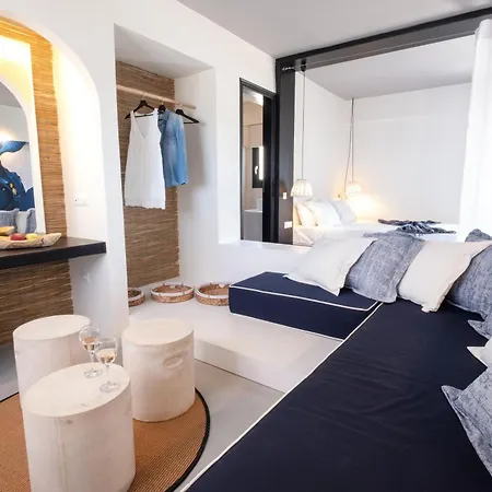 Ifestau.4 Fira (Santorini)